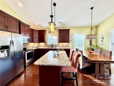 1965 24th Avenue N North Myrtle Beach SC 29582