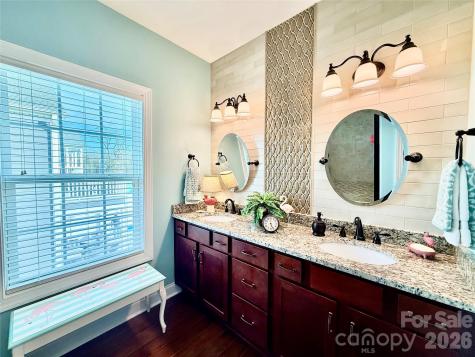 1965 24th Avenue N North Myrtle Beach SC 29582