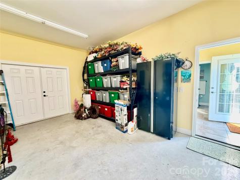 1965 24th Avenue N North Myrtle Beach SC 29582