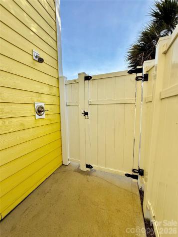 1965 24th Avenue N North Myrtle Beach SC 29582