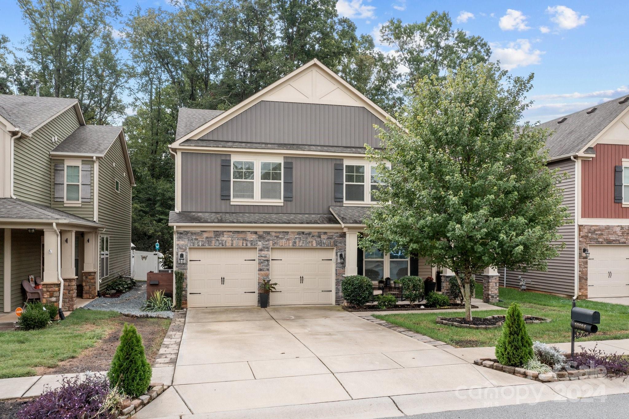 10104 Michael Crossing Drive Charlotte NC 28213