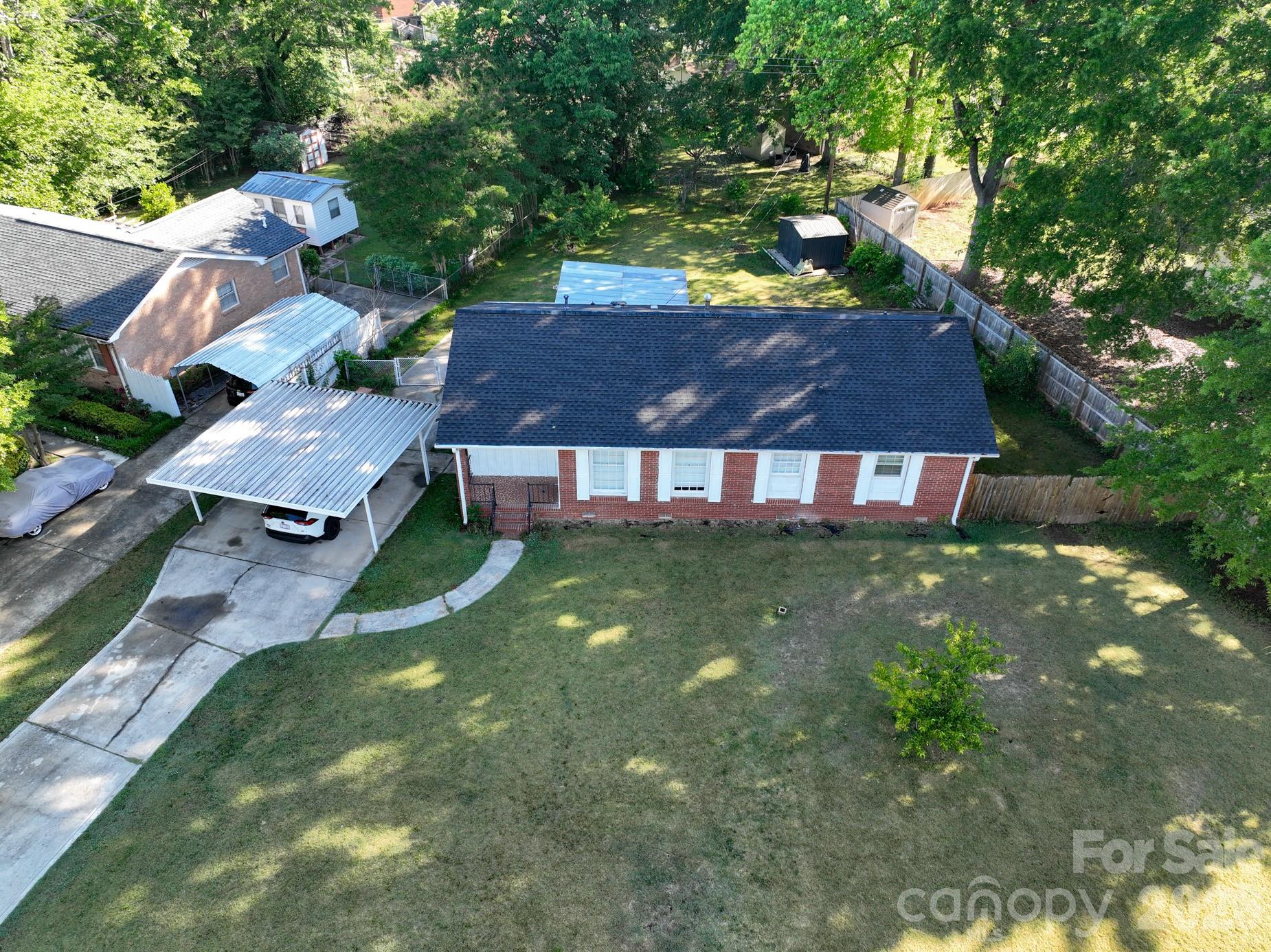 4131 Woodgreen Terrace Charlotte NC 28205