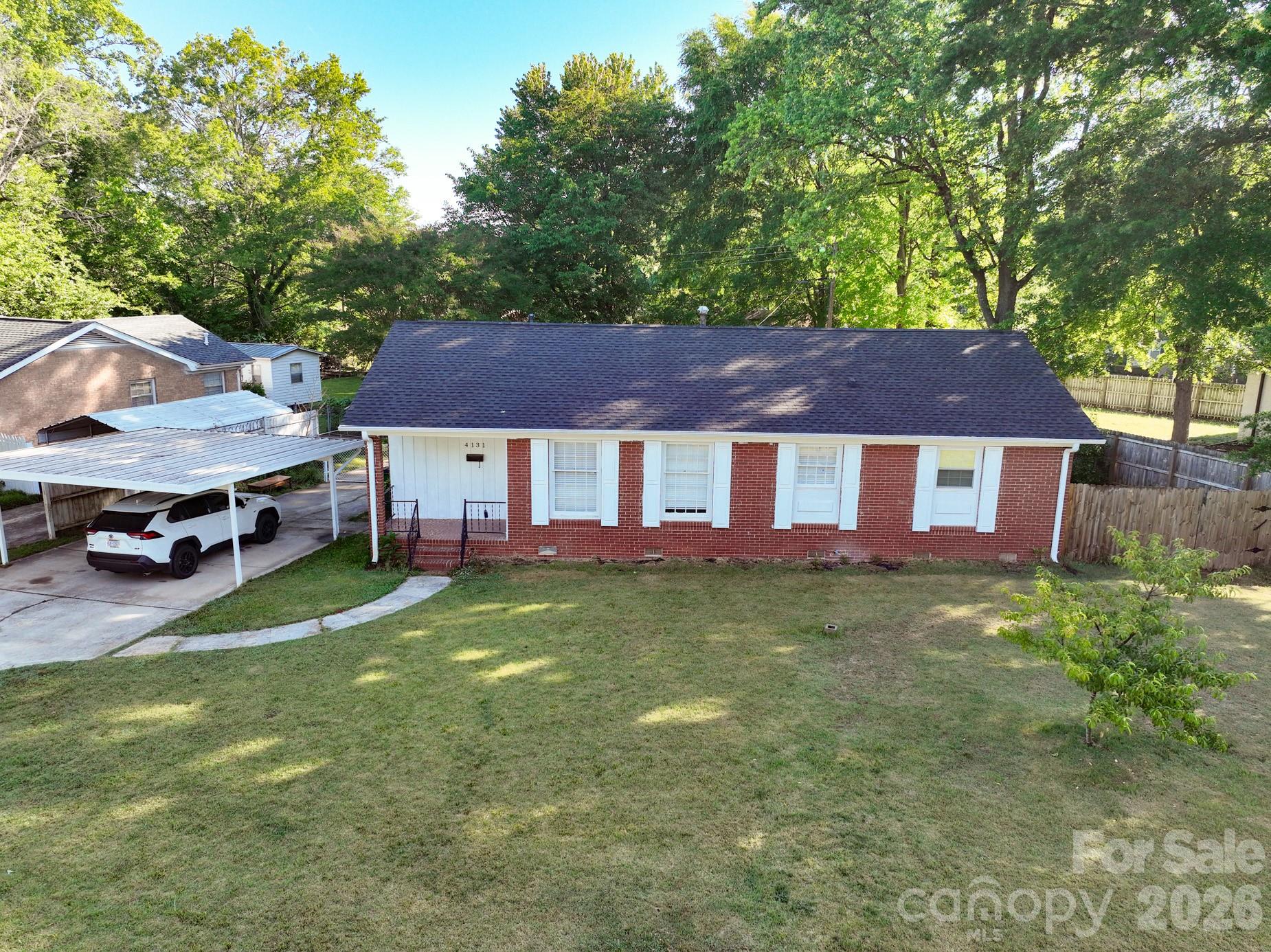 4131 Woodgreen Terrace Charlotte NC 28205