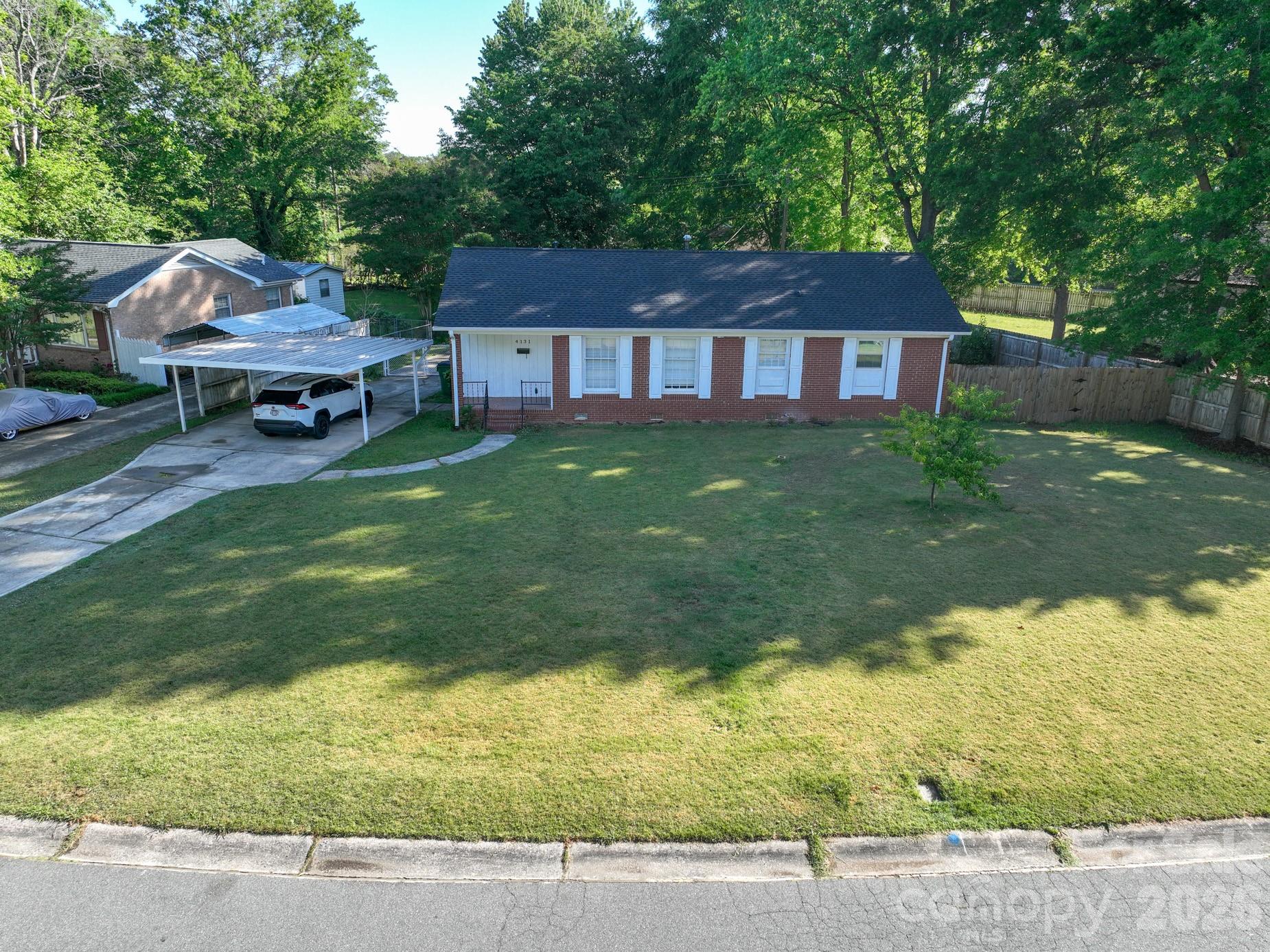4131 Woodgreen Terrace Charlotte NC 28205
