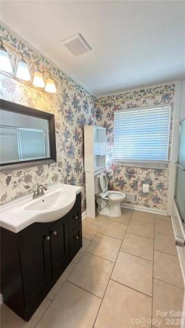 4131 Woodgreen Terrace Charlotte NC 28205