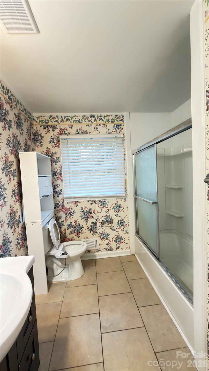 4131 Woodgreen Terrace Charlotte NC 28205
