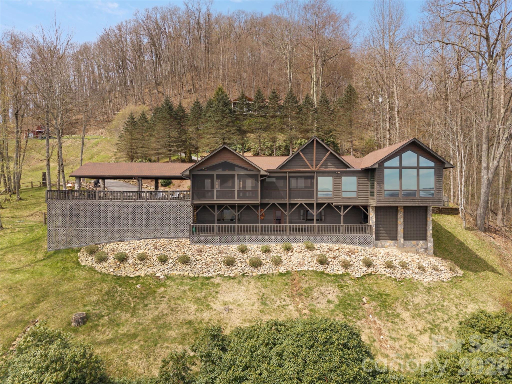 220 Dulcimer Lane Waynesville NC 28786