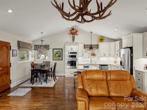 220 Dulcimer Lane Waynesville NC 28786