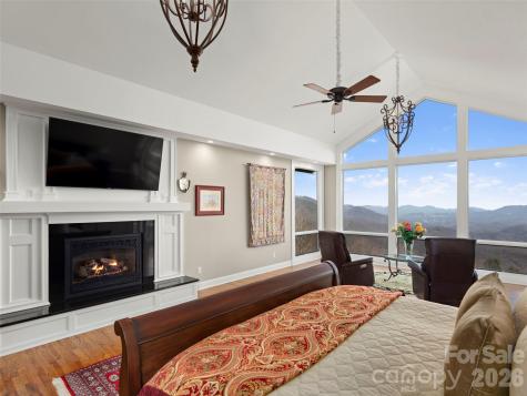 220 Dulcimer Lane Waynesville NC 28786