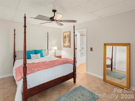 220 Dulcimer Lane Waynesville NC 28786