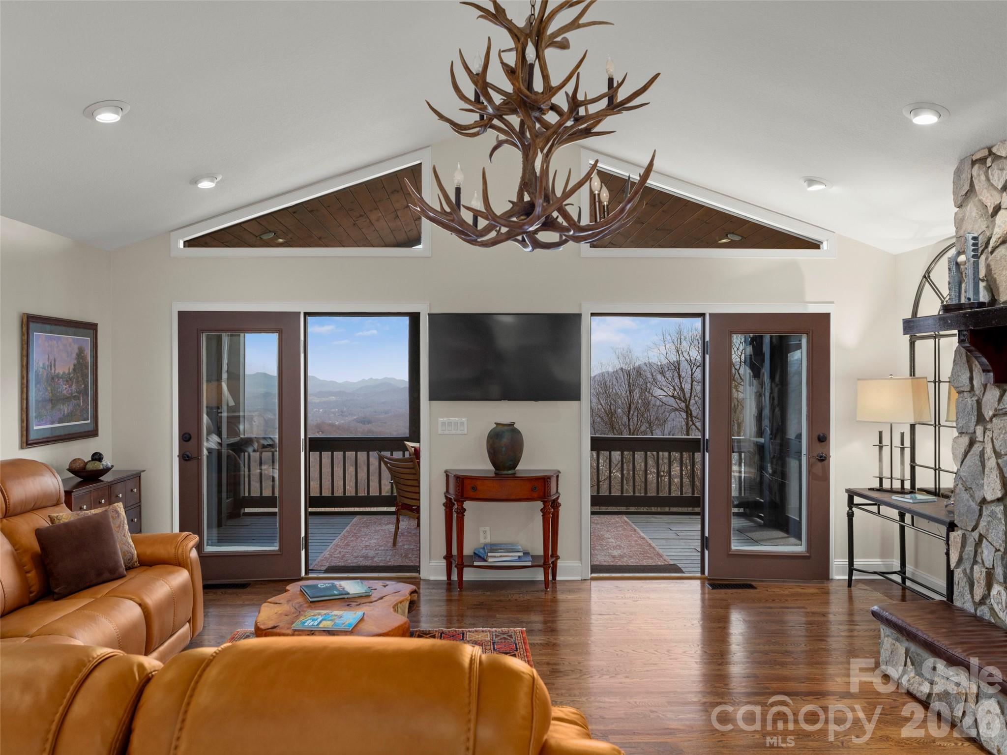 220 Dulcimer Lane Waynesville NC 28786