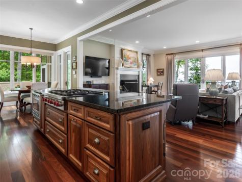 29 Elk Ridge Drive Asheville NC 28804