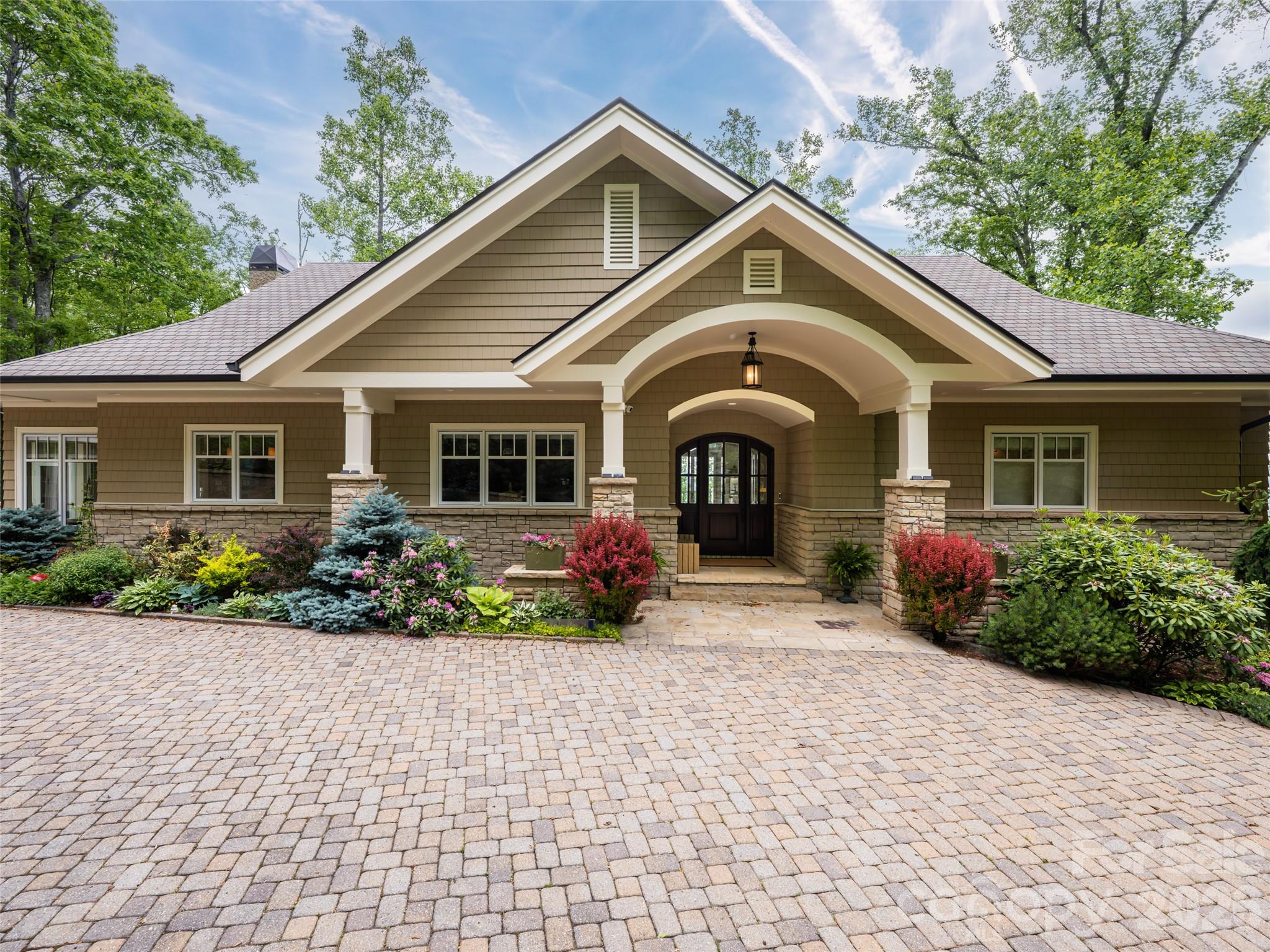 29 Elk Ridge Drive Asheville NC 28804