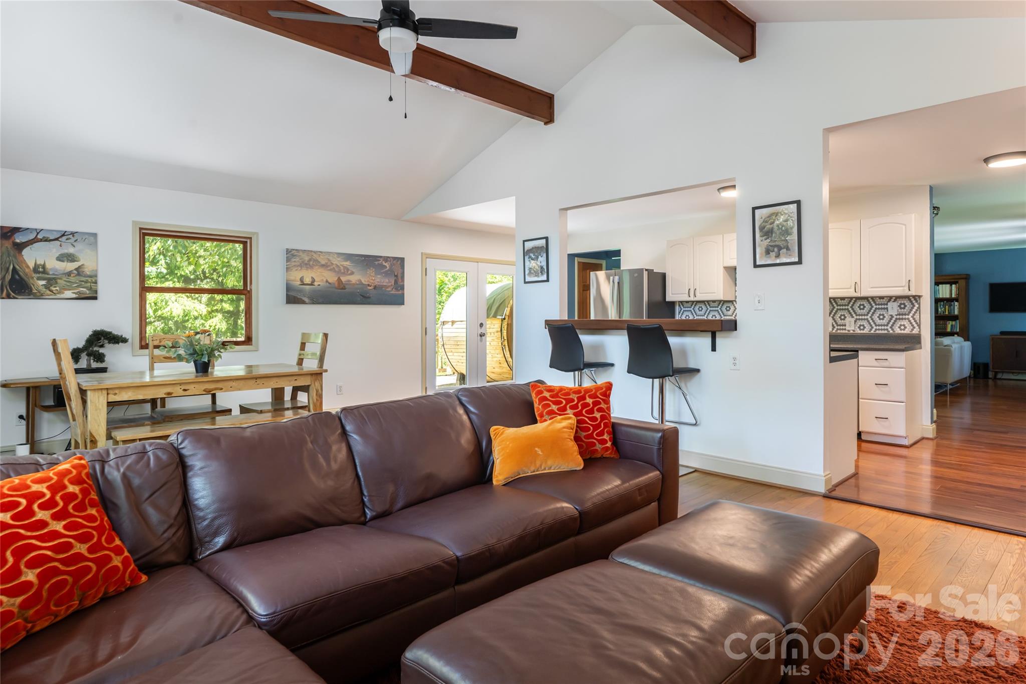 26 Utopia Road Asheville NC 28805