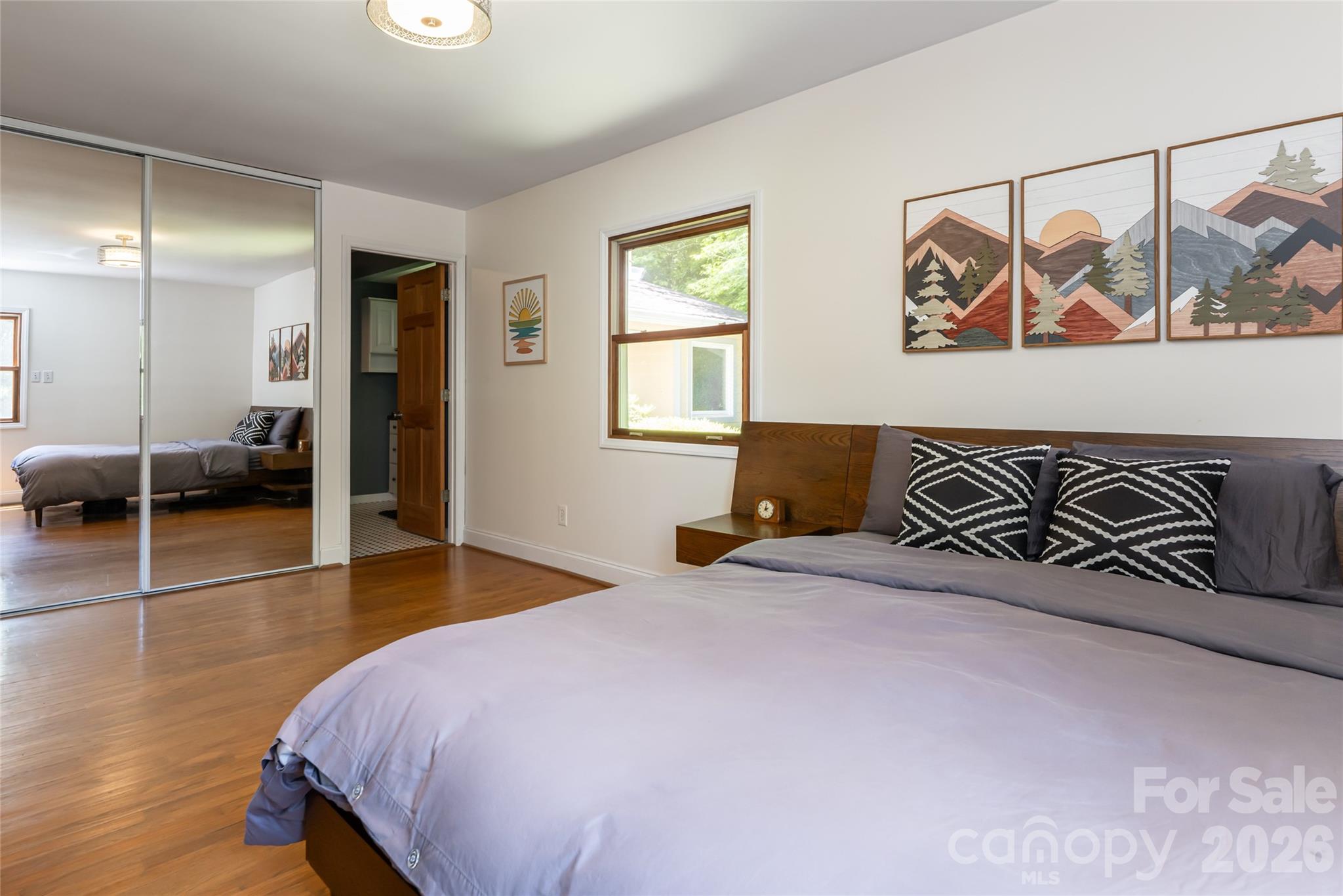 26 Utopia Road Asheville NC 28805