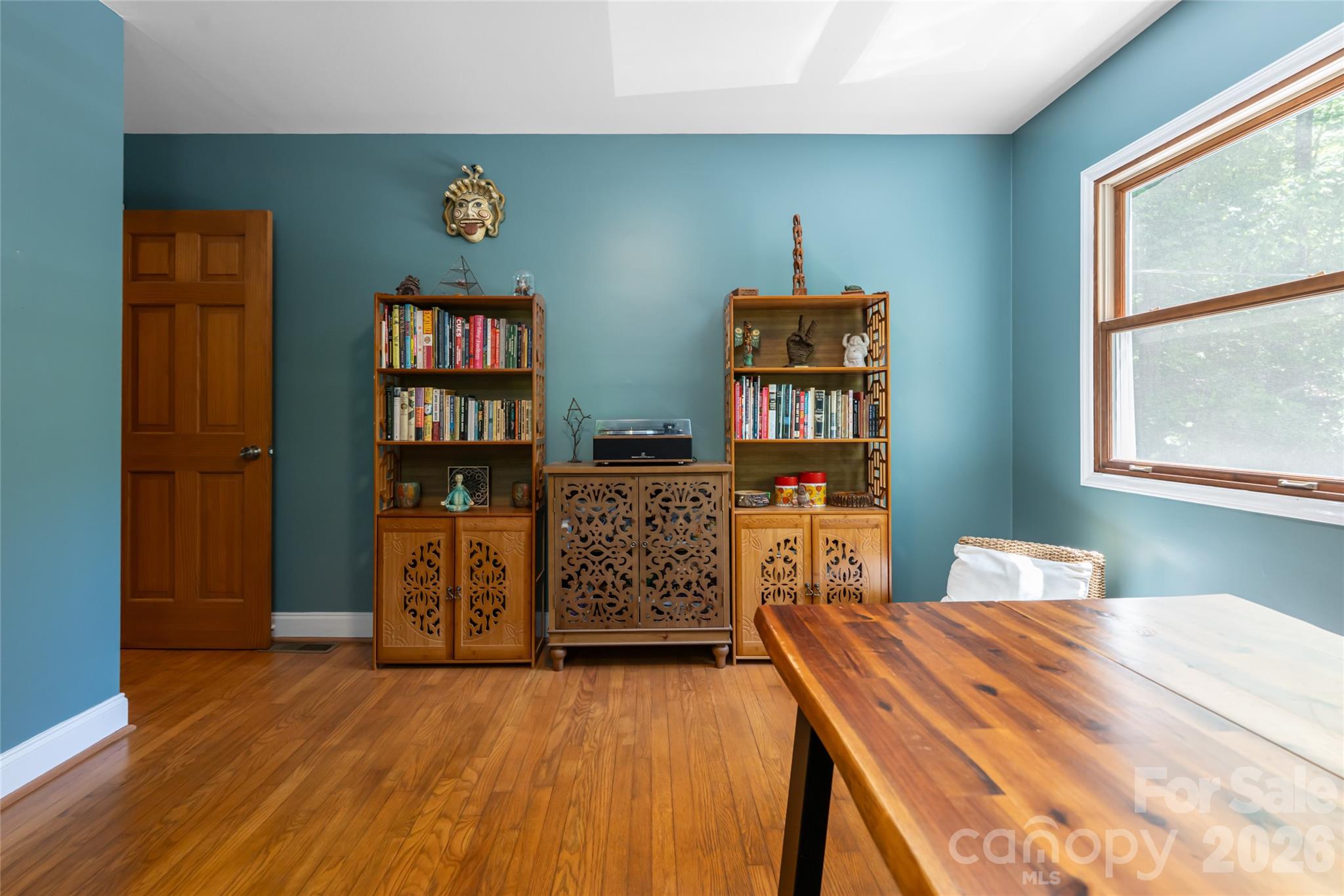 26 Utopia Road Asheville NC 28805