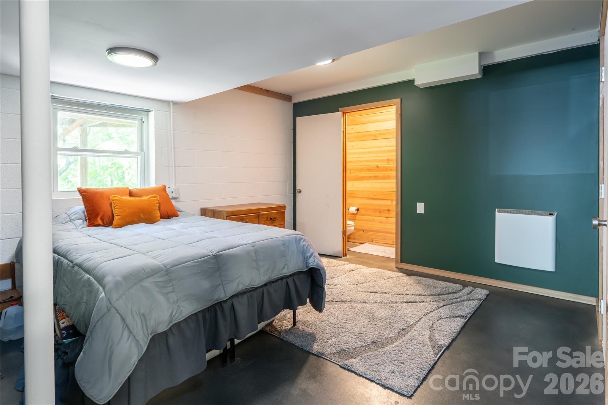 26 Utopia Road Asheville NC 28805