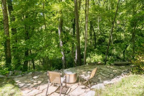 26 Utopia Road Asheville NC 28805
