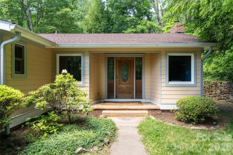 26 Utopia Road Asheville NC 28805