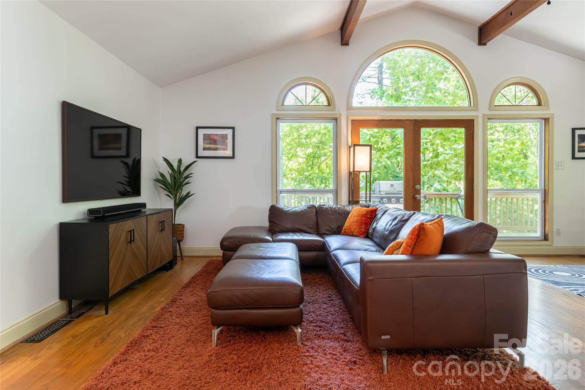26 Utopia Road Asheville NC 28805
