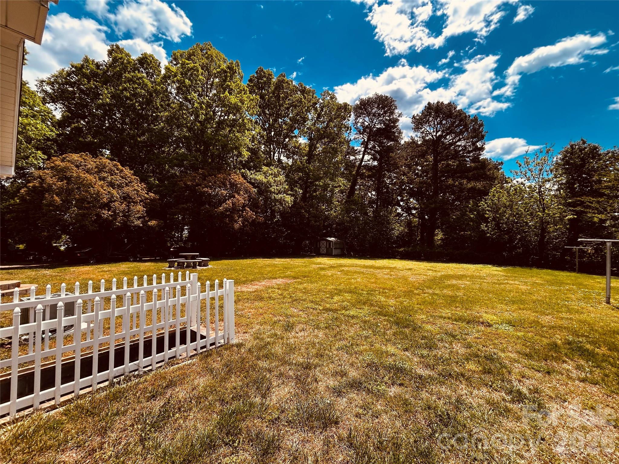 2525 13th Avenue SW Hickory NC 28602