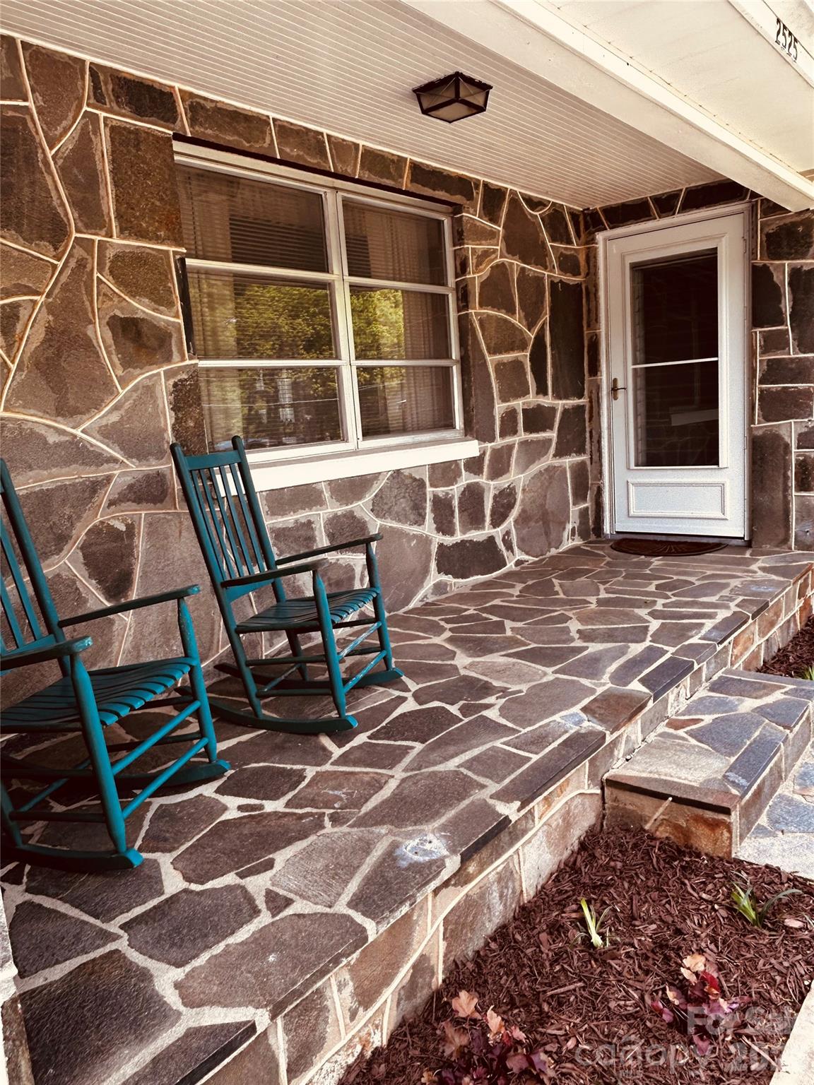 2525 13th Avenue SW Hickory NC 28602