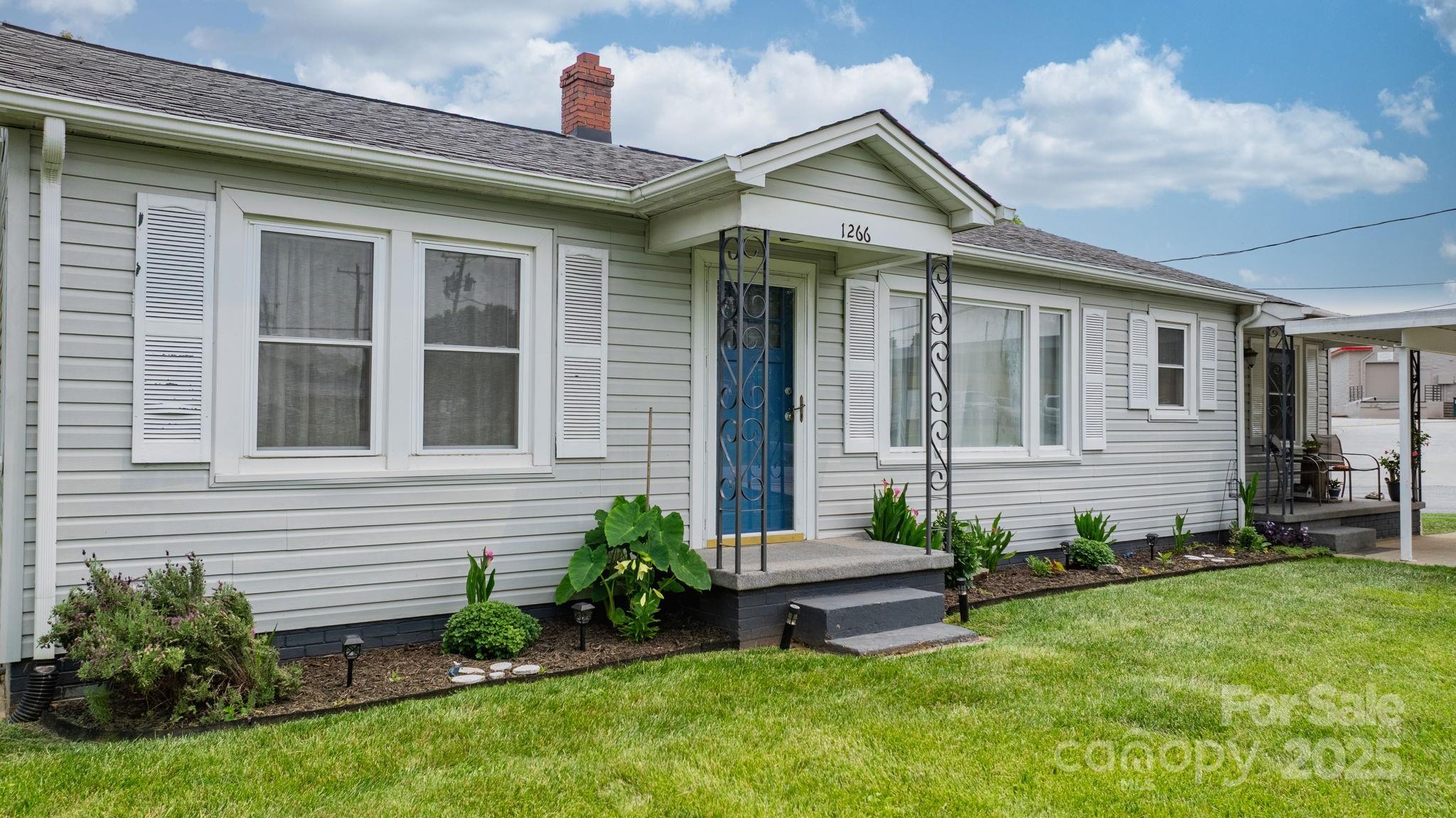 1266 18th Street NE Hickory NC 28601