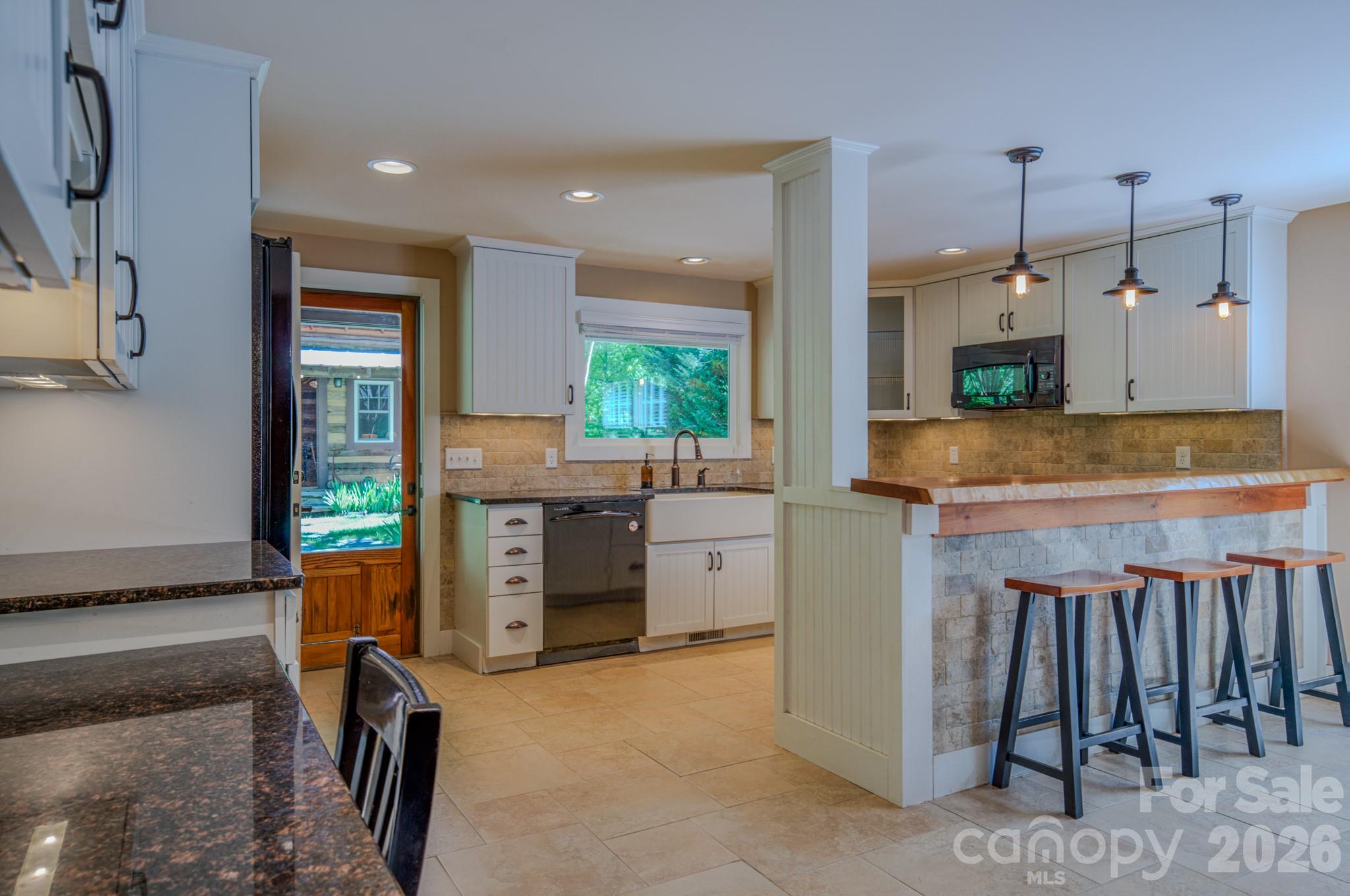 75 Old Gap Creek Road Fairview NC 28730