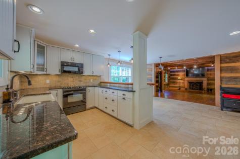 75 Old Gap Creek Road Fairview NC 28730