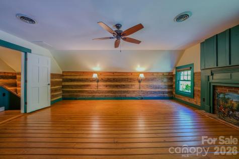 75 Old Gap Creek Road Fairview NC 28730