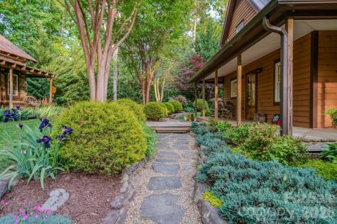 75 Old Gap Creek Road Fairview NC 28730