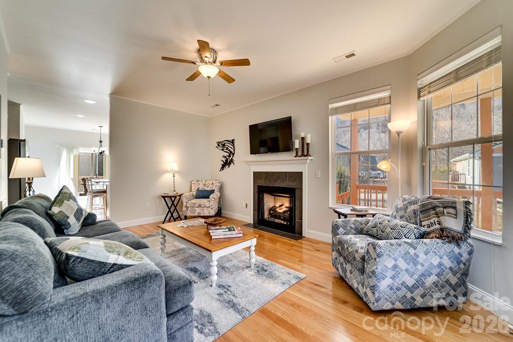 990 Hornet Drive Whittier NC 28789