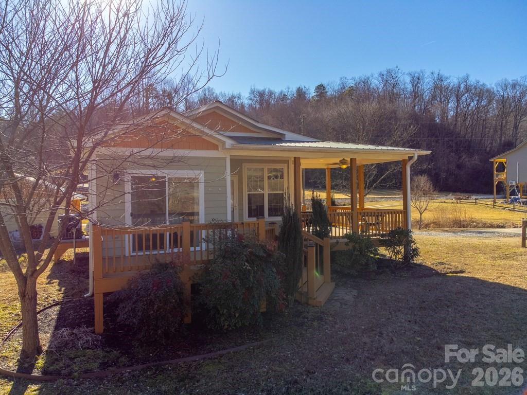 990 Hornet Drive Whittier NC 28789