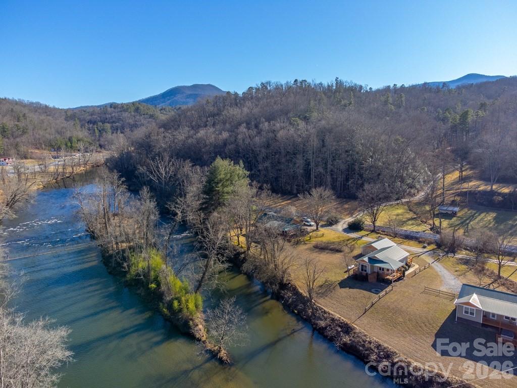 990 Hornet Drive Whittier NC 28789