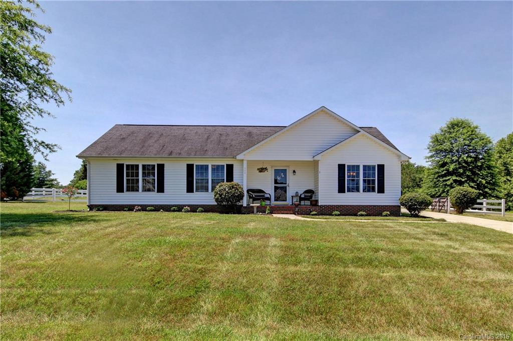 111 Rocky Point Court Mooresville NC 28115