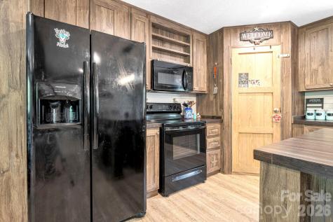 87 Horseback Lane Marshall NC 28753