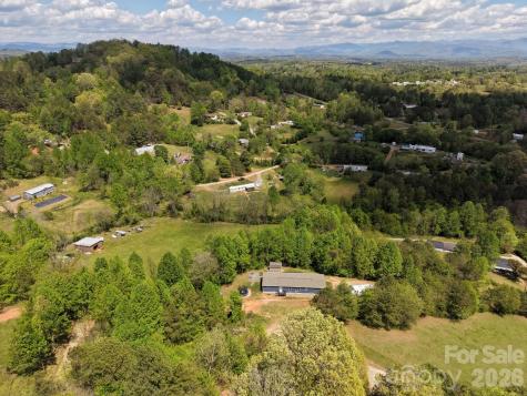 87 Horseback Lane Marshall NC 28753