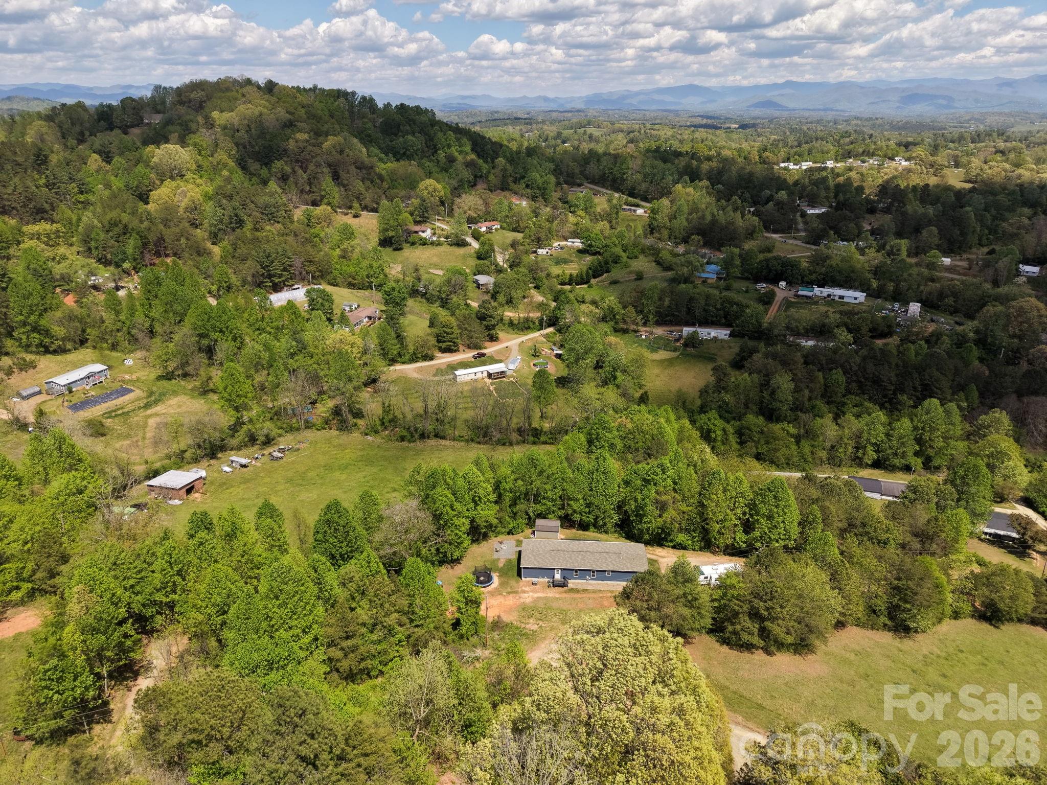 87 Horseback Lane Marshall NC 28753