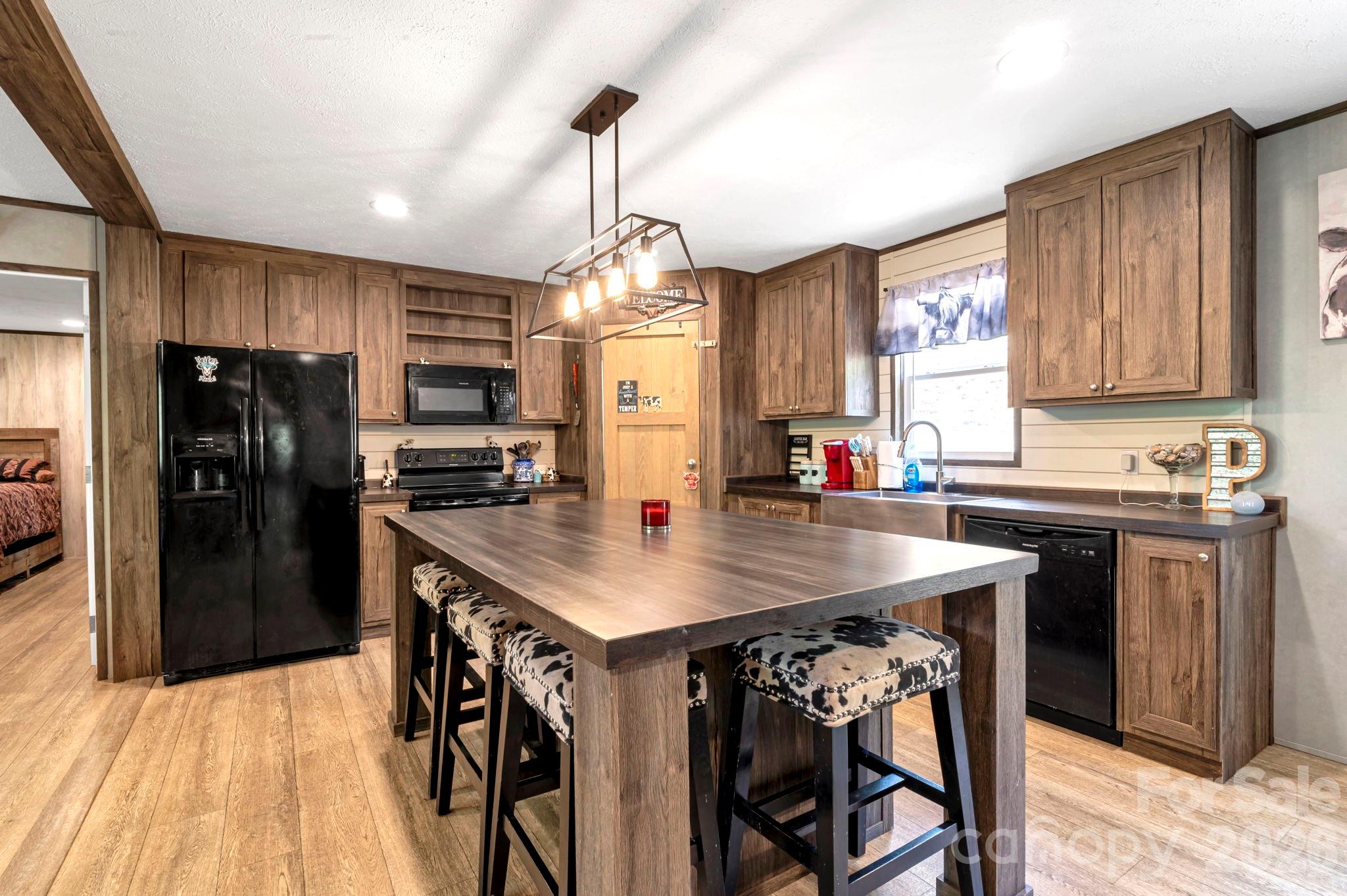 87 Horseback Lane Marshall NC 28753