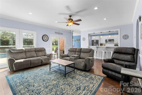 217 Spring Run Drive Mooresville NC 28117