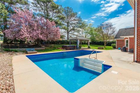 217 Spring Run Drive Mooresville NC 28117