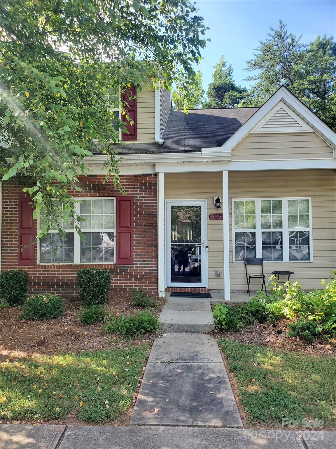 5373 Magnolia Tree Lane Charlotte NC 28215