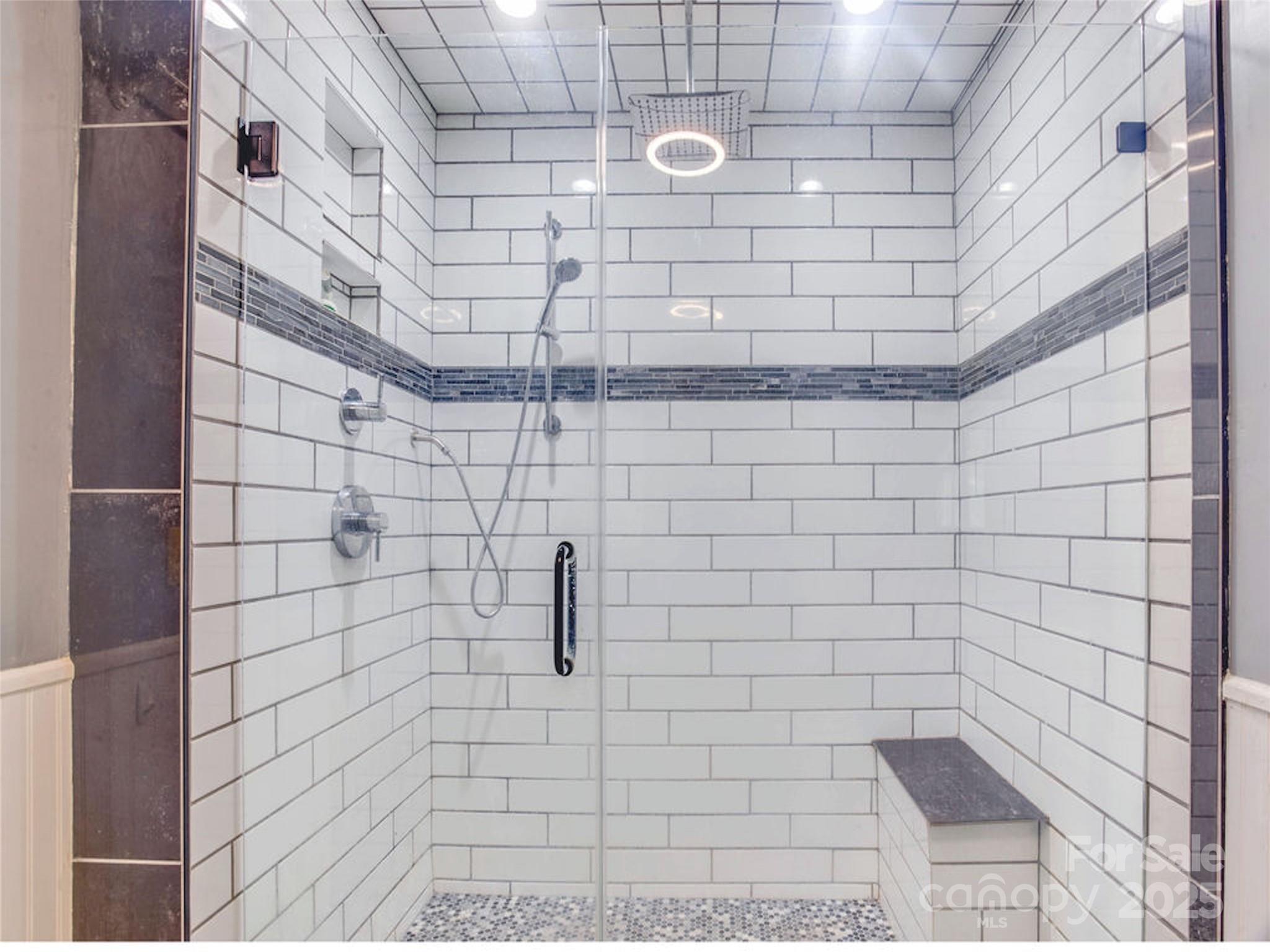 71 Pleasant Ridge Drive Asheville NC 28805