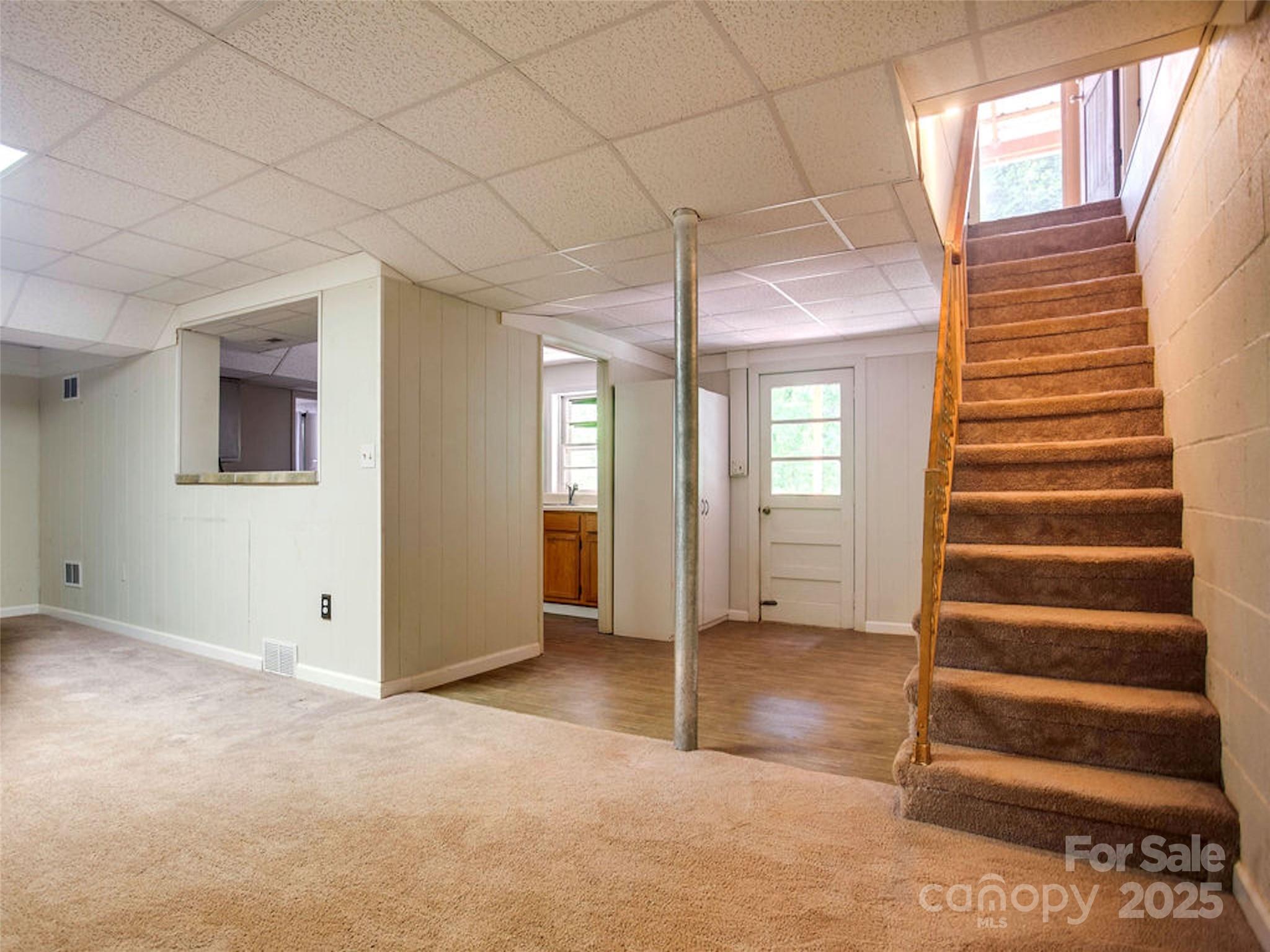 71 Pleasant Ridge Drive Asheville NC 28805