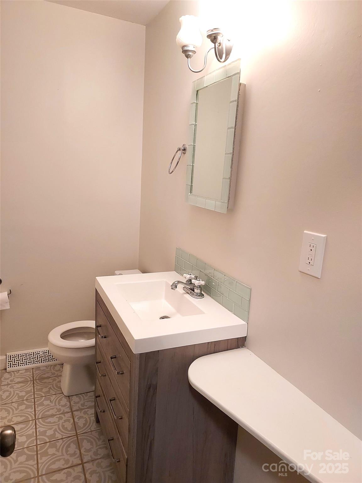 71 Pleasant Ridge Drive Asheville NC 28805