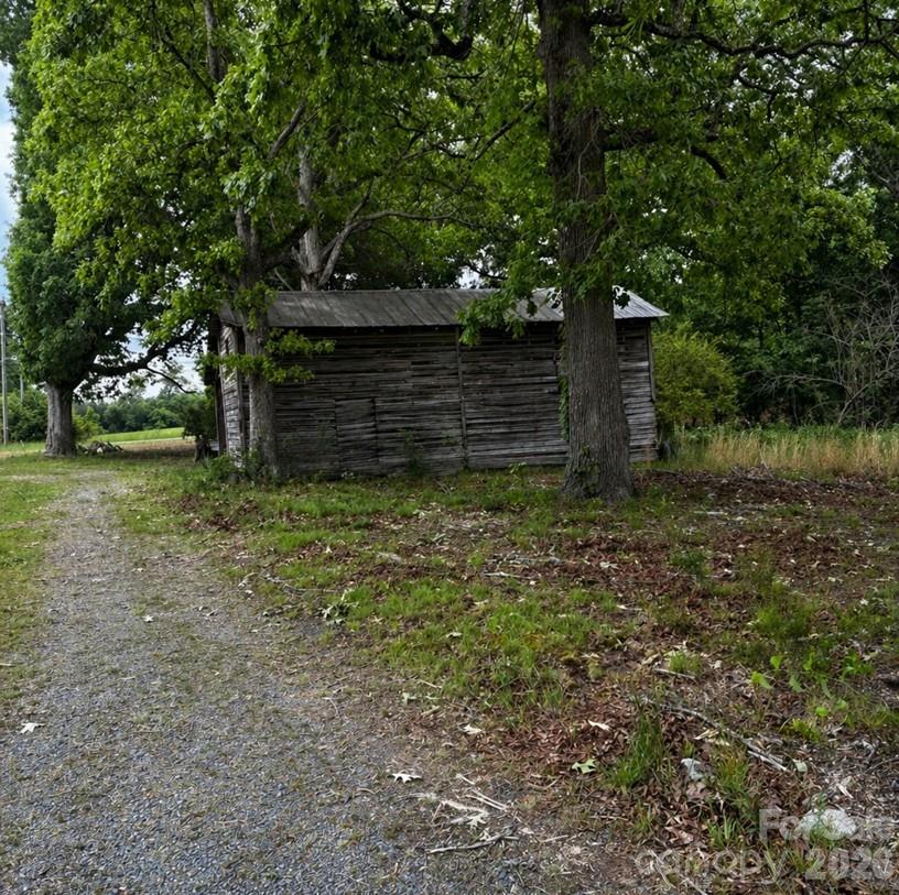 49354 Reeves Island Road Misenheimer NC 28109