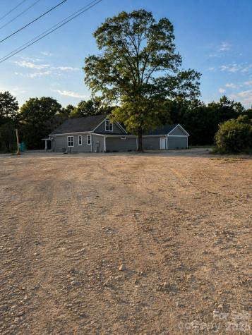 49354 Reeves Island Road Misenheimer NC 28109