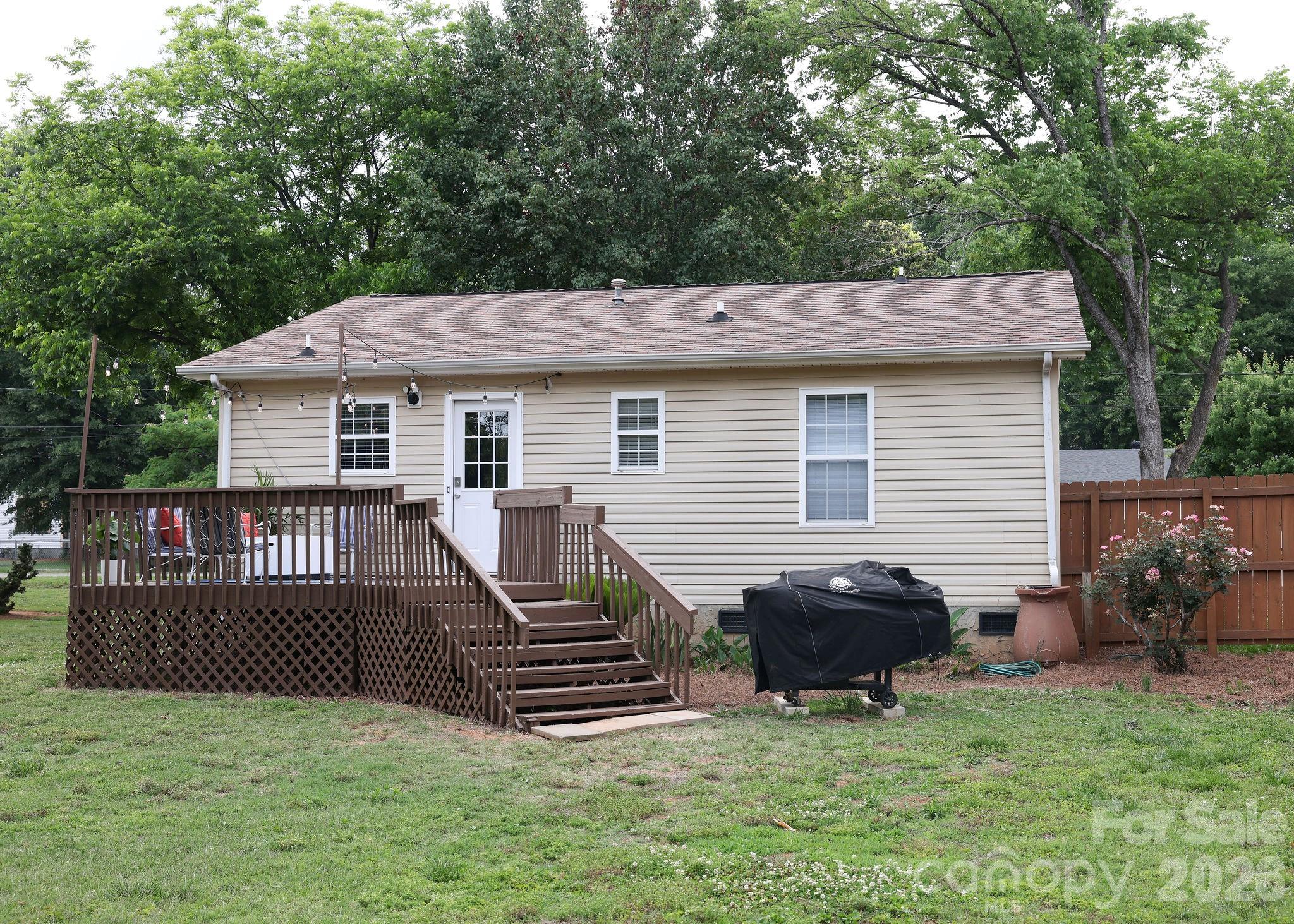317 Devine Avenue Belmont NC 28012