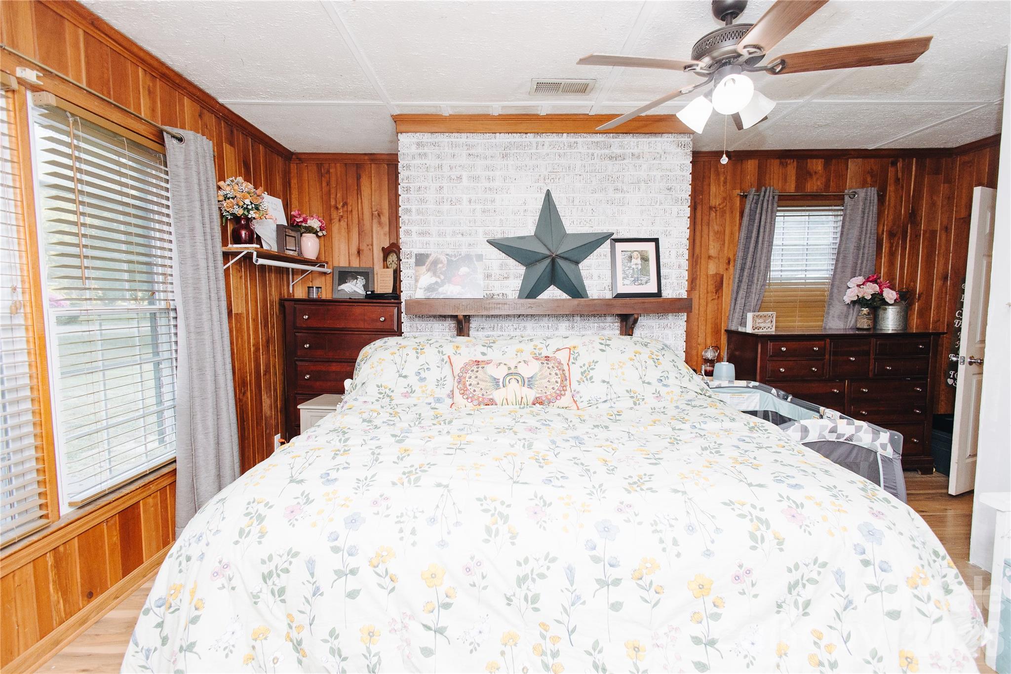 341 Bond Street Marion NC 28752