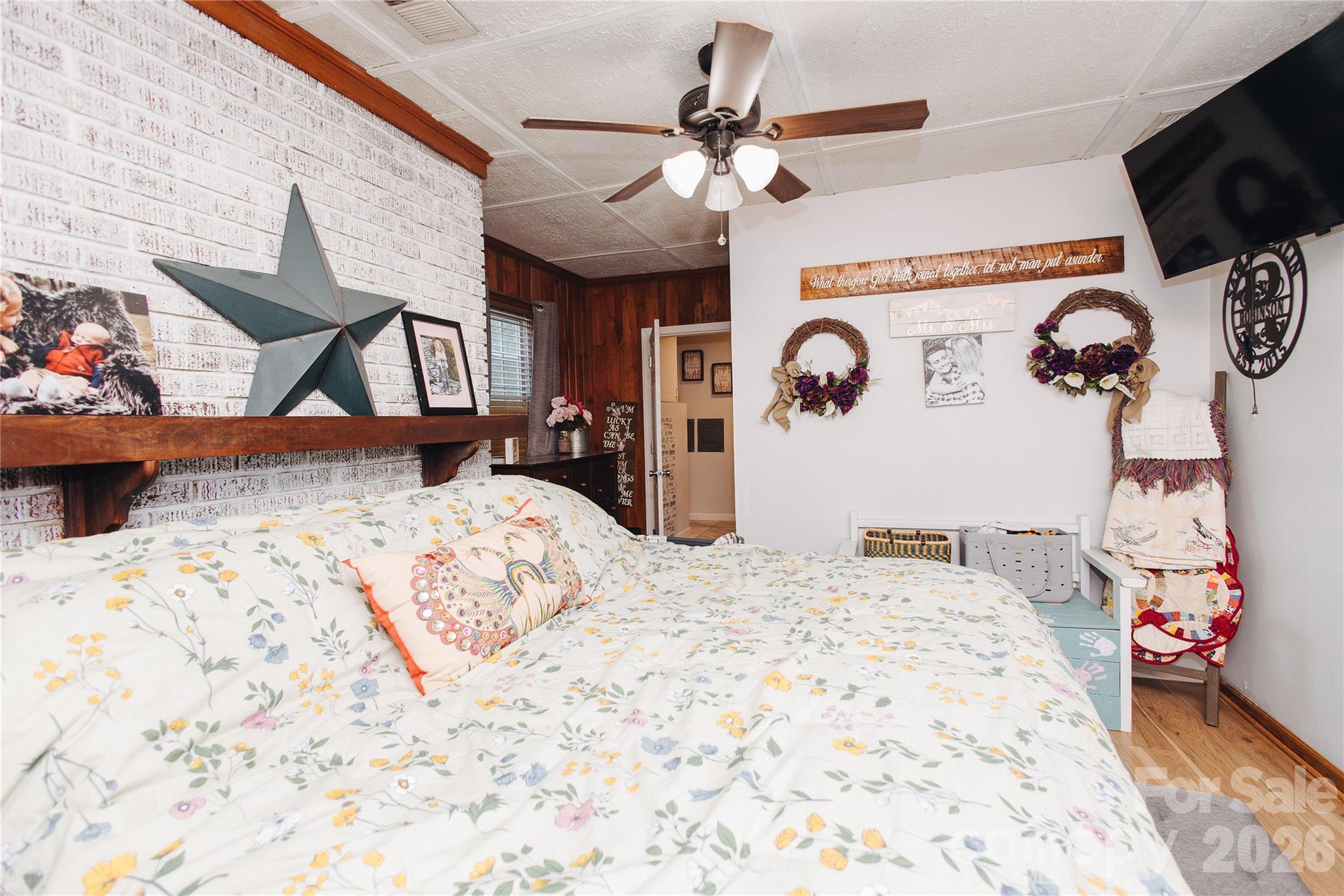 341 Bond Street Marion NC 28752